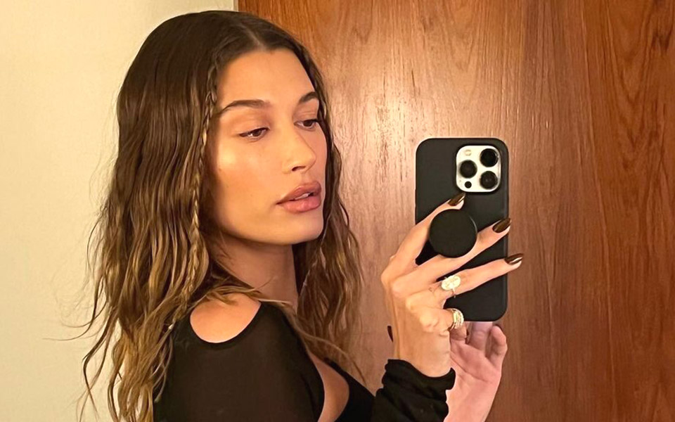 καστανά-μαλλιά-τα-highlights-για-να-φωτίσουν-πρ-561752113