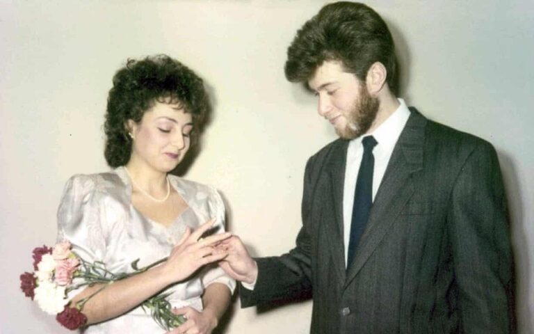 αμπράμοβιτς-πώς-πλούτισε-το-ορφανό-πο-561778471