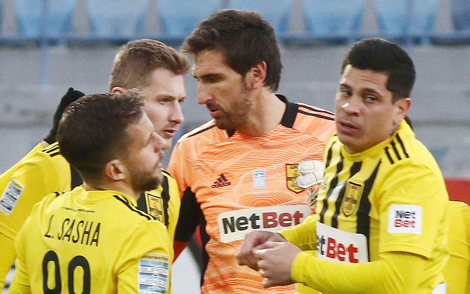 σούπερ-λιγκ-1-μπήκε-στα-πλέι-οφ-ο-αρης-561748813