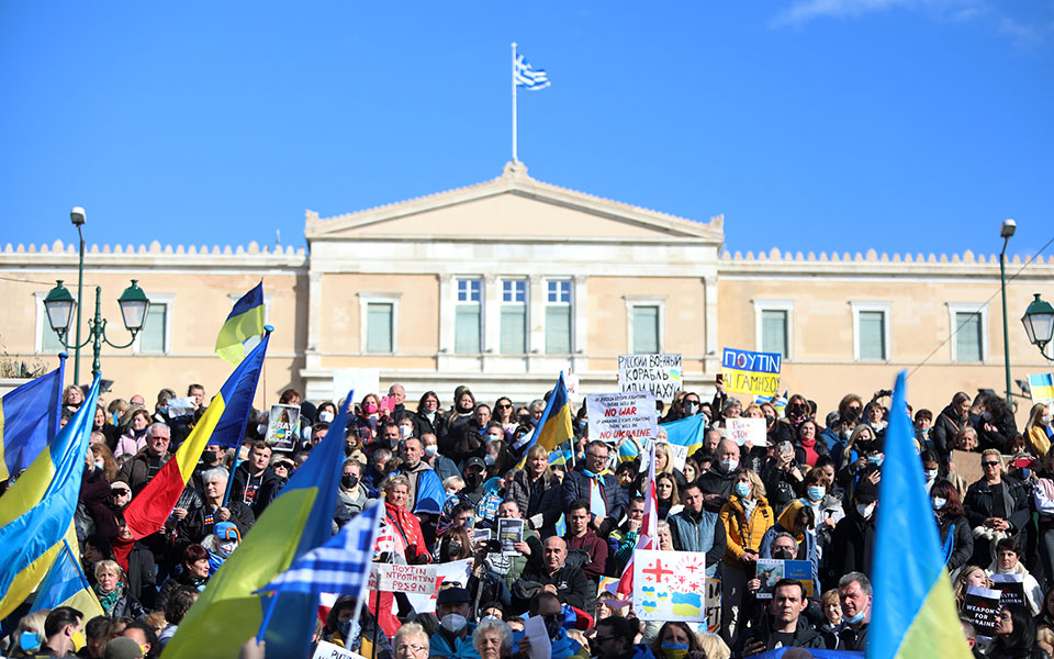 πόλεμος-στην-ουκρανία-συγκέντρωση-στ-561742396