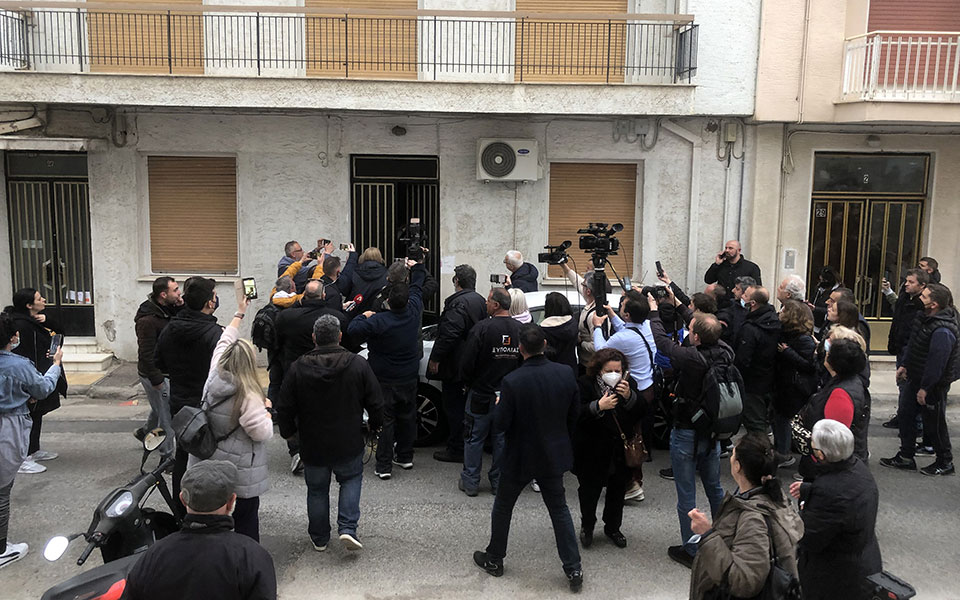 πάτρα-τα-στοιχεία-που-καίνε-τη-μητέρ-561786733