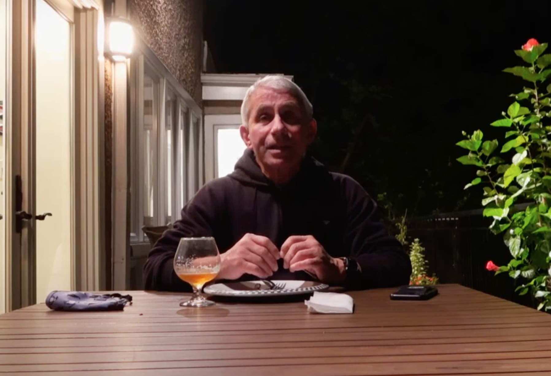 Στα άδυτα των επιτελείων που πολέμησαν την COVID-19-3