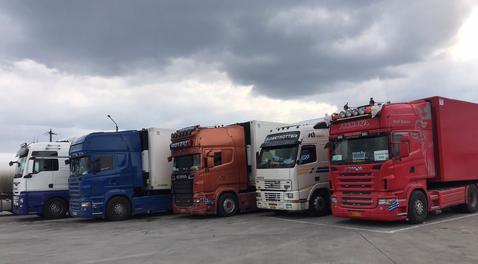 «Ολοι Μαζί Μπορούμε» και βοηθήσαμε τους Ουκρανούς που υποφέρουν-1