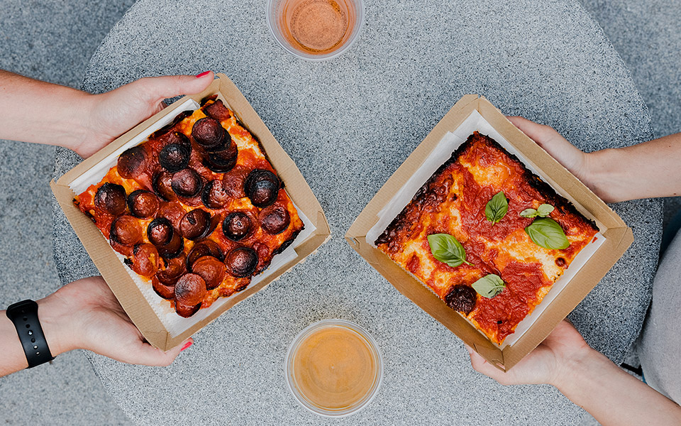 απολαυστικό-πρωινό-στο-southold-general-με-θέα-το-μα-561749494