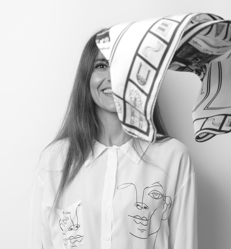 Mantility: αθηναϊκή πρεμιέρα για μια startup με μεταξωτά μαντίλια και διεθνείς βλέψεις-1