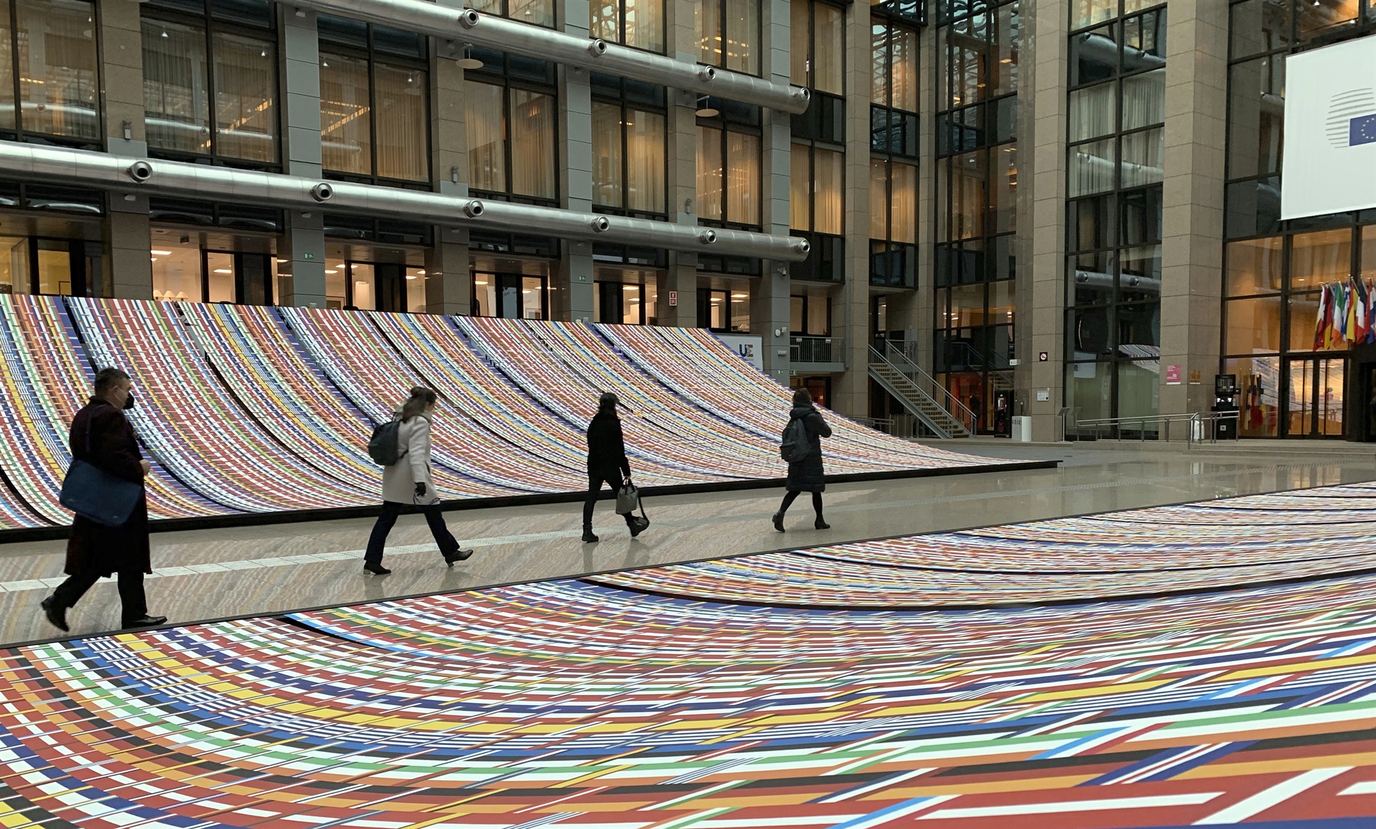 ενίσχυση-της-αμυντικής-συνεργασίας-σ-561751354