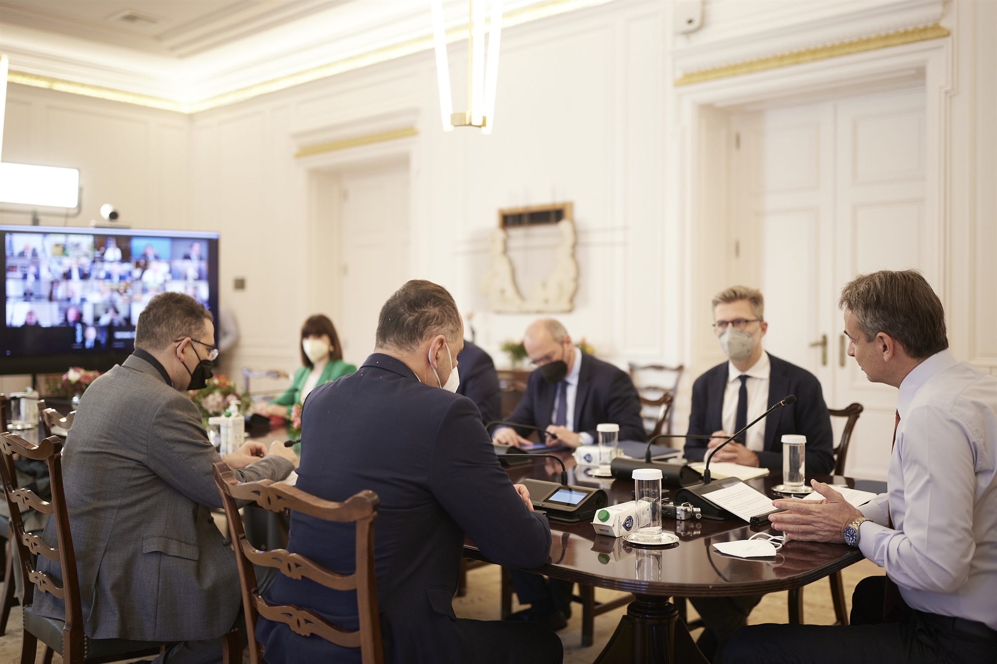 κυβέρνηση-πακέτο-στήριξης-4-δισ-ευρώ-561784357