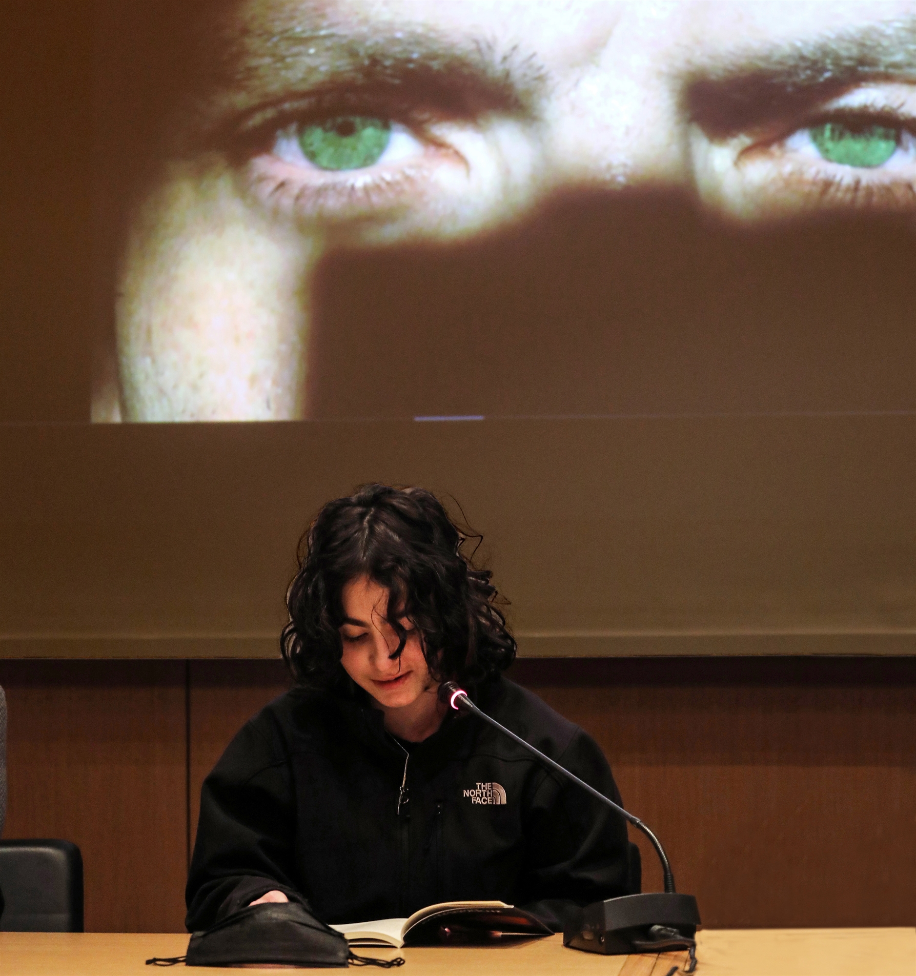 Γιάννης Μπεχράκης, η αλήθεια της φωτογραφίας-1