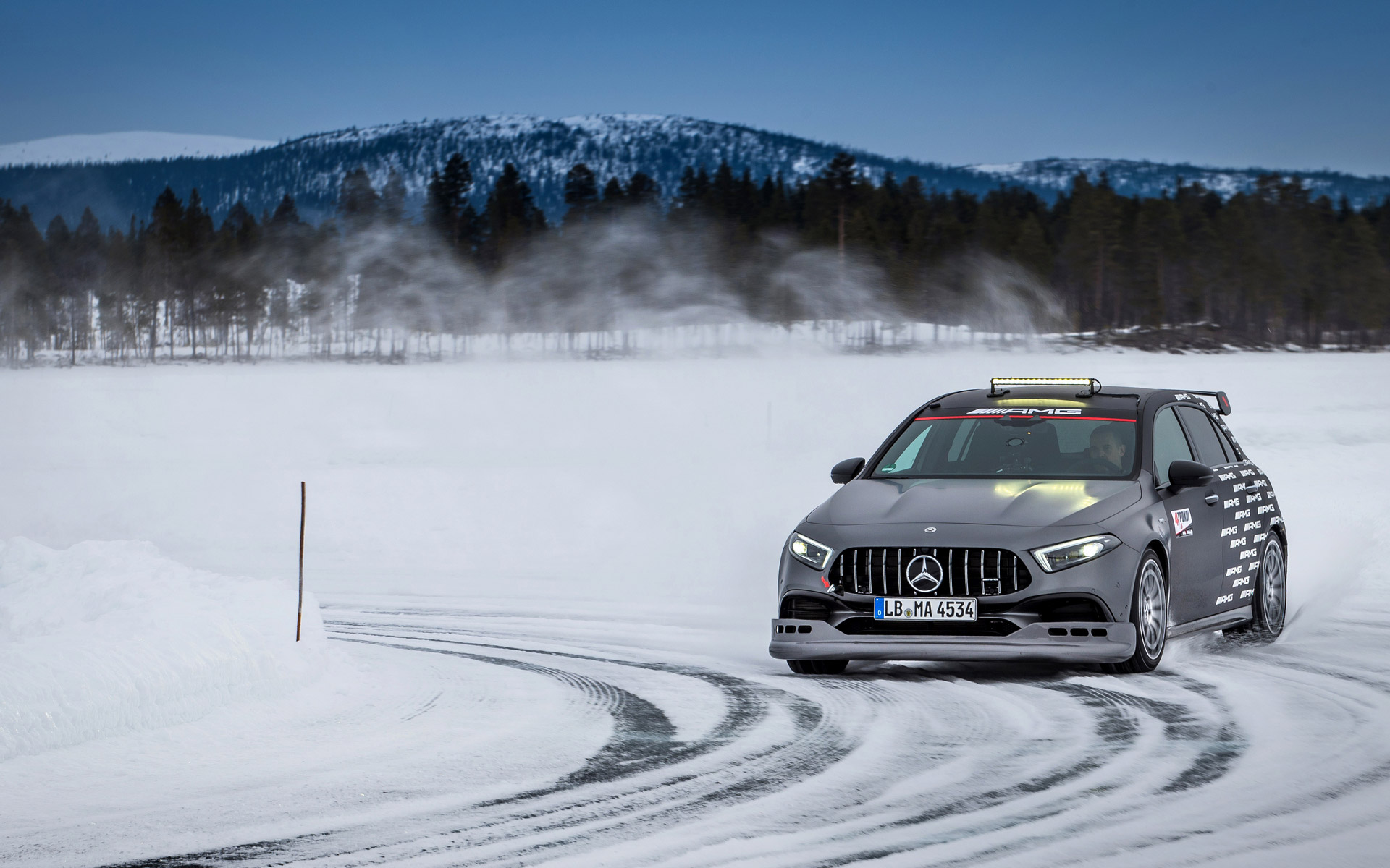 παρακολουθούμε-το-amg-winter-experience-στον-αρκτικό-κ-561785263