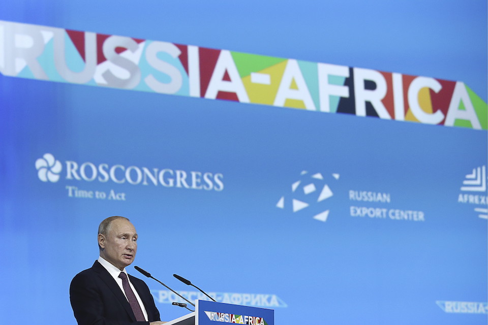 οι-φίλοι-της-μόσχας-στη-διεθνή-σκηνή-561765277