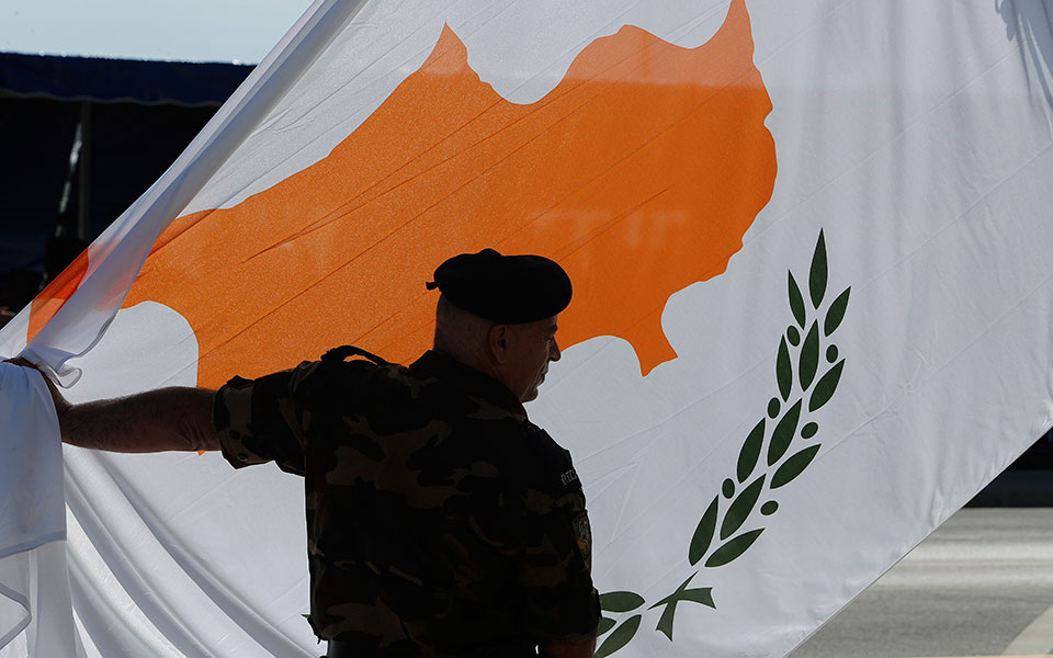 αλ-μαλλιάς-κύπρος-1974-ουκρανία-2022-561781207