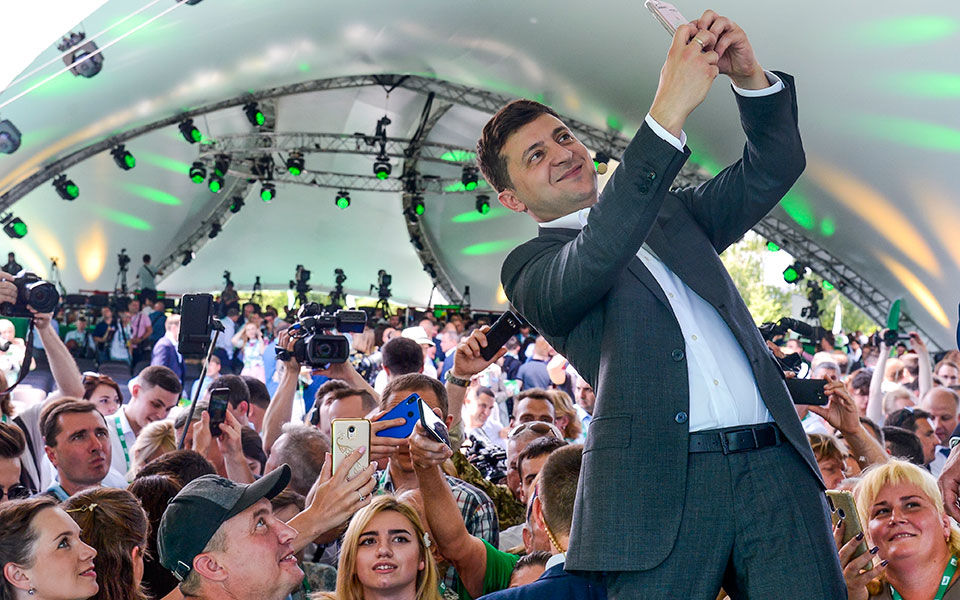 Βολοντίμιρ Ζελένσκι: Ο κωμικός που έγινε ηγέτης ενός ολόκληρου λαού-1