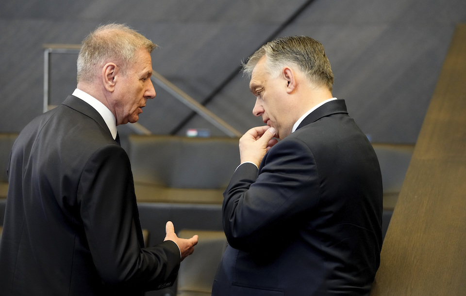 ουγγαρία-οριακό-προβάδισμα-για-τον-όρ-561787138