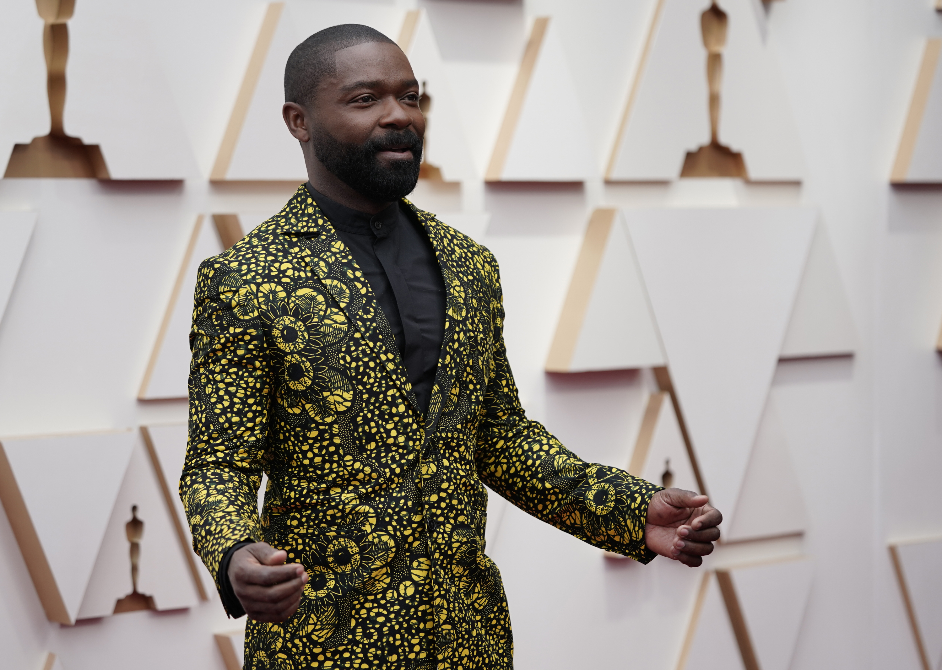 Όσκαρ 2022: Το κόκκινο χαλί επέστρεψε – Οι εμφανίσεις που ξεχώρισαν-11