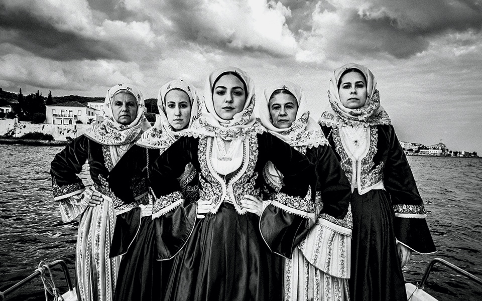 η-ελληνική-παράδοση-στα-sony-world-photography-awards-2022-561757306