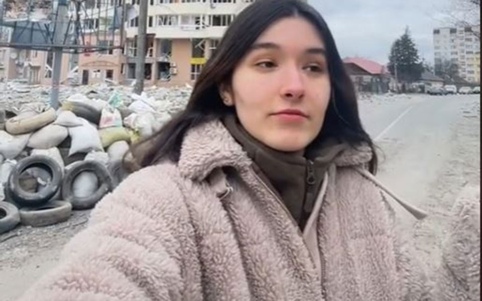 η-ουκρανή-φωτογράφος-που-καταγράφει-σ-561756142