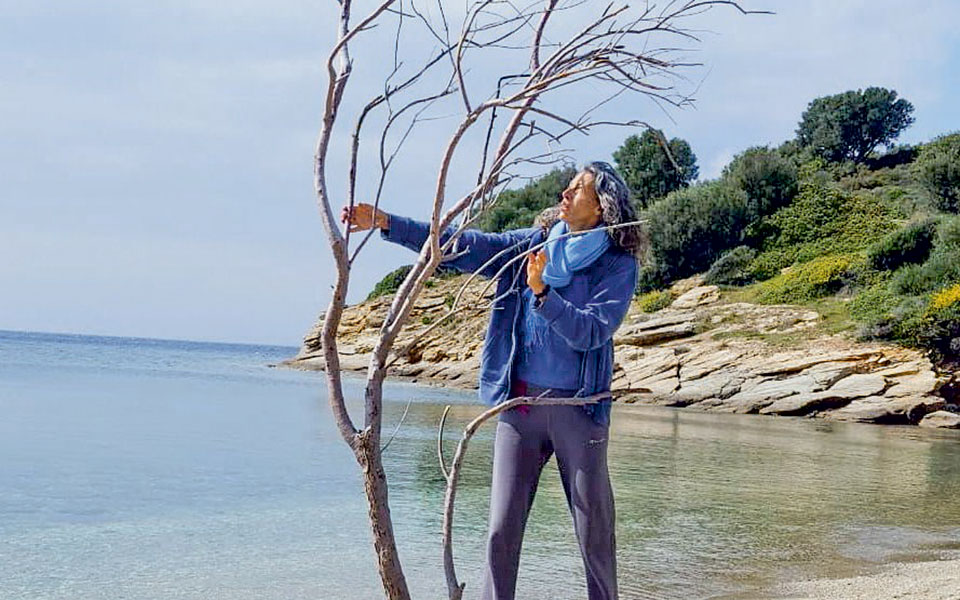 ο-ονειρικός-κόσμος-της-αλεξάνδρας-αθα-561750061