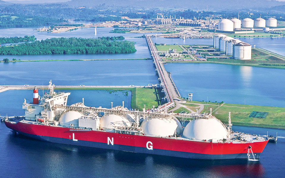 εμπάργκο-ηπα-βρετανίας-στο-ρωσικό-πετ-561753769