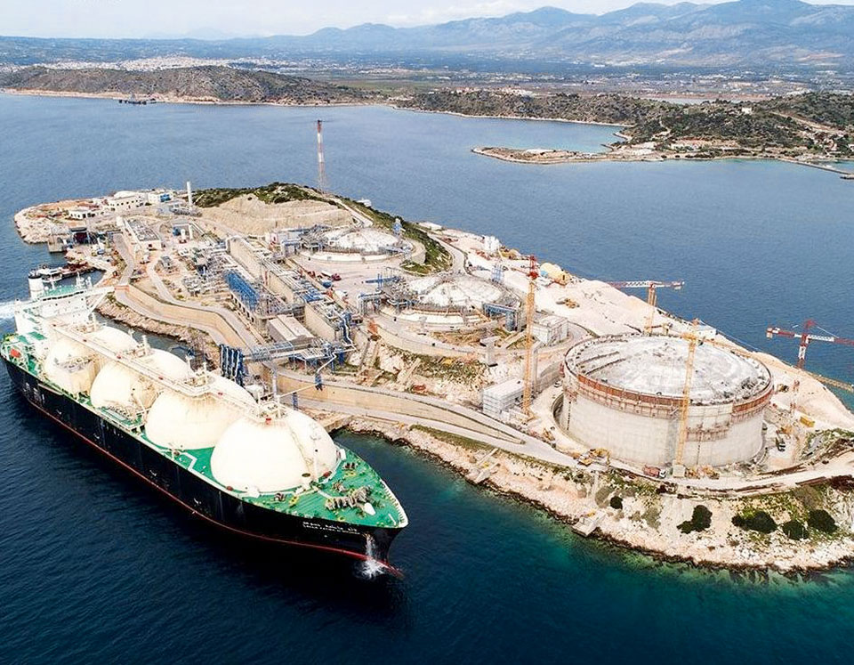 Ο Πούτιν ανέστησε τα «καύσιμα του διαβόλου»-1