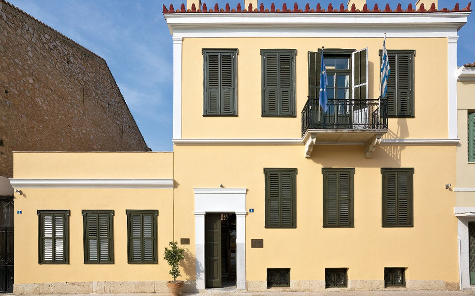 mικροί-κεραμίστες-εν-δράσει-561754111