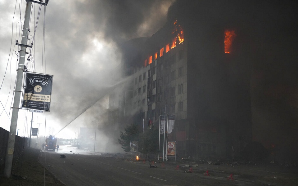 τι-έγινε-την-όγδοη-νύχτα-του-πολέμου-στ-561748795