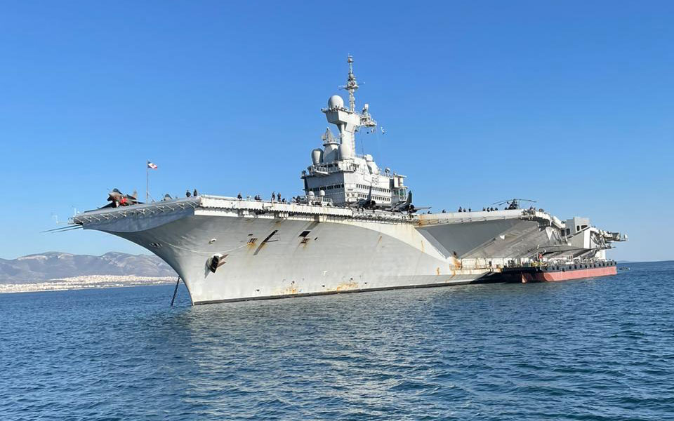 Η «Κ» στο αεροπλανοφόρο Σαρλ ντε Γκωλ (βίντεο, φωτογραφίες)-8