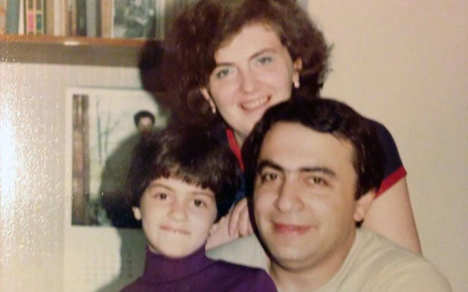 ο-πόλεμος-στην-ουκρανία-χωρίζει-μεικτ-561744793