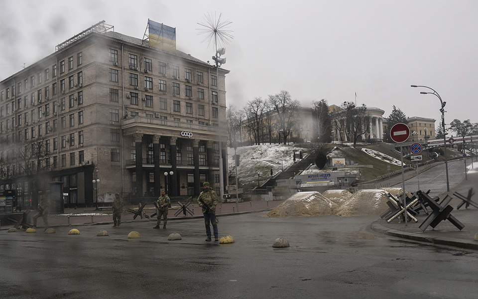 Πόλεμος στην Ουκρανία: Η όγδοη ημέρα της ρωσικής εισβολής μέσα από 20 φωτογραφίες-10