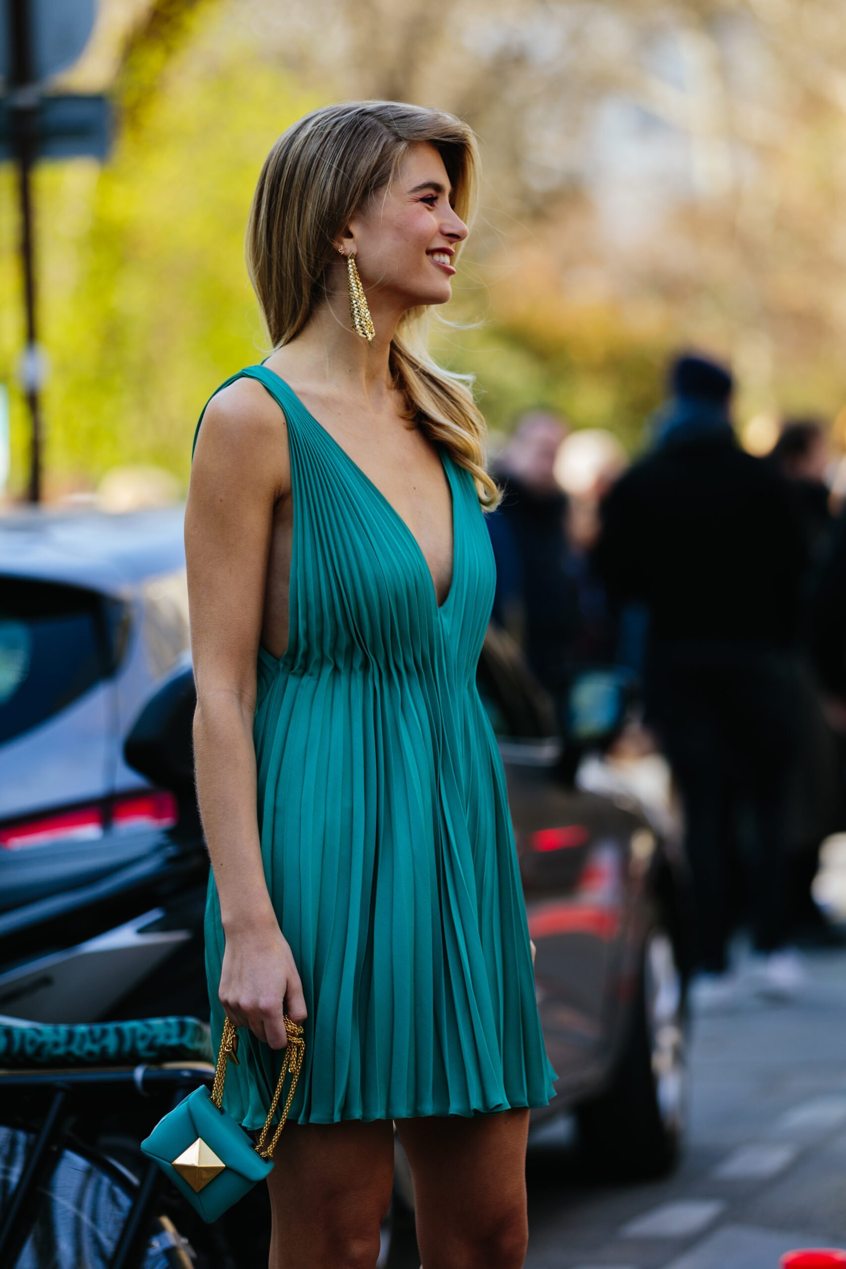 Λούσιμο: Ο κανόνας 60/180 για λαμπερά μαλλιά-1