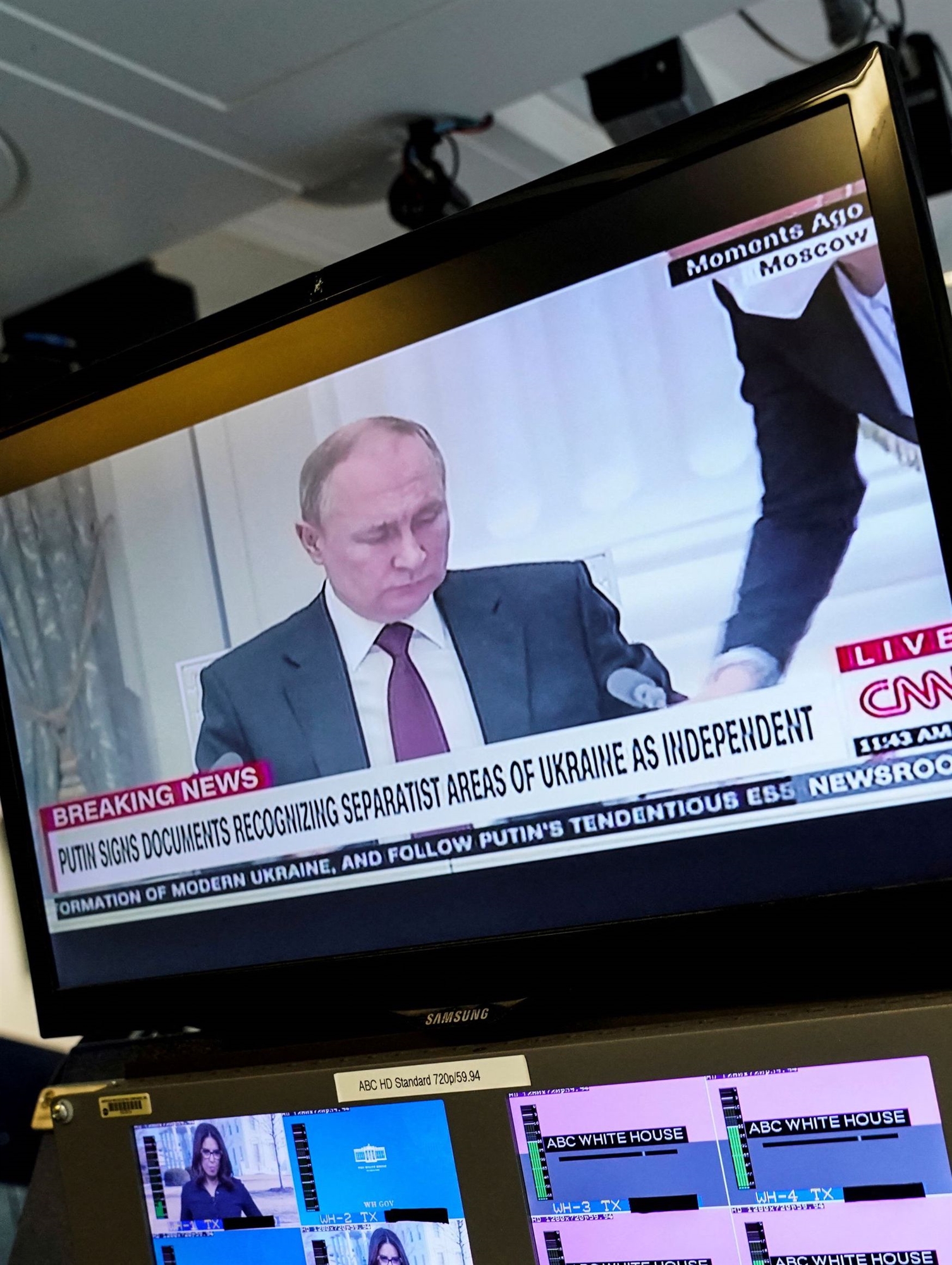 πόλεμος-στην-ουκρανία-η-σύγκρουση-πολ-561786217