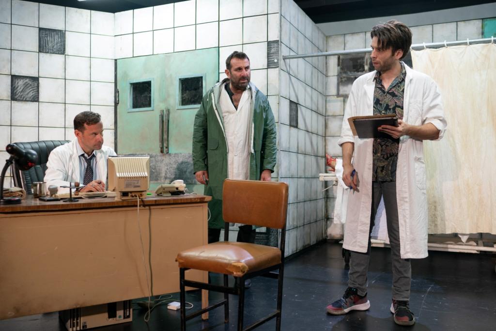 η-σύγχρονη-εκδοχή-της-ετερότητας-561759661