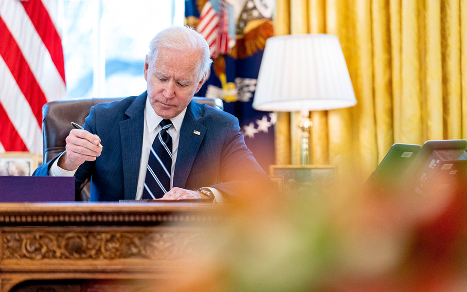 πόλεμος-στην-ουκρανία-οι-ηπα-απαγορεύ-561757834