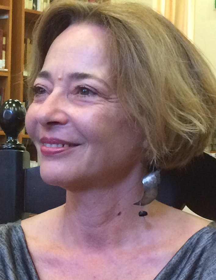 Ο Αλμπέρτο περιμένει το ποδήλατό του-2