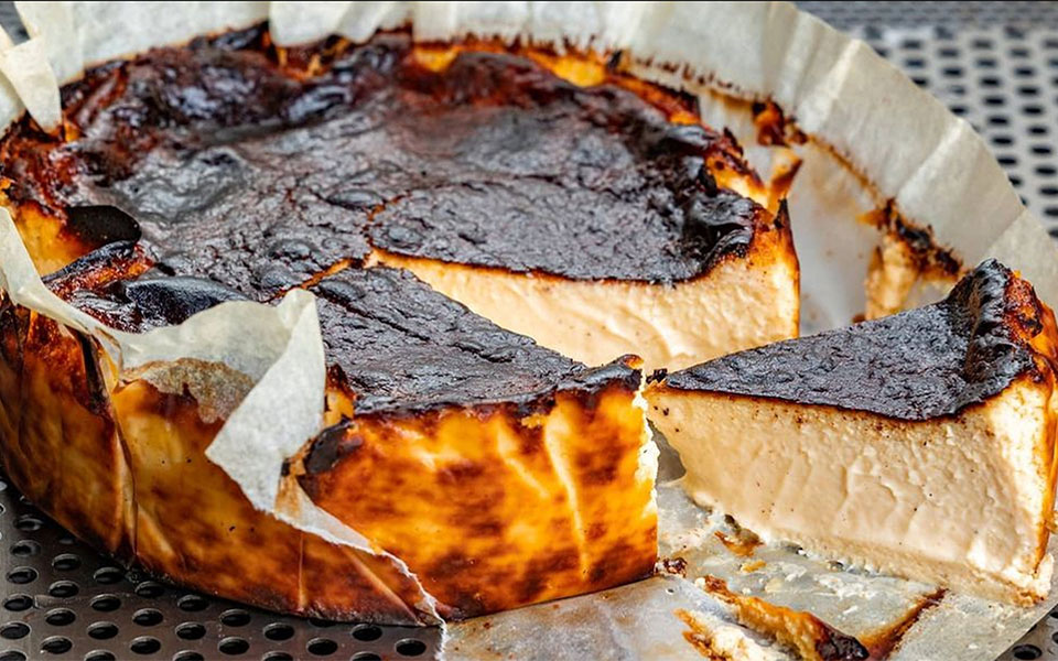 γαστρονόμος-τα-αγαπημένα-μας-cheesecake-στην-α-561765301