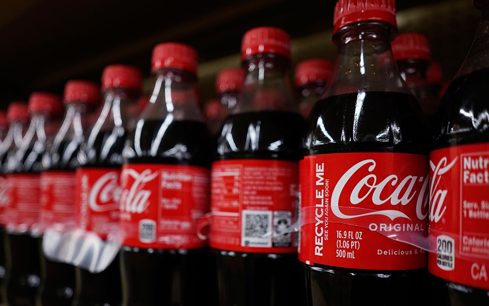 starbucks-coca-cola-pepsi-και-μcdonalds-εγκαταλείπουν-τη-ρωσία-561753028