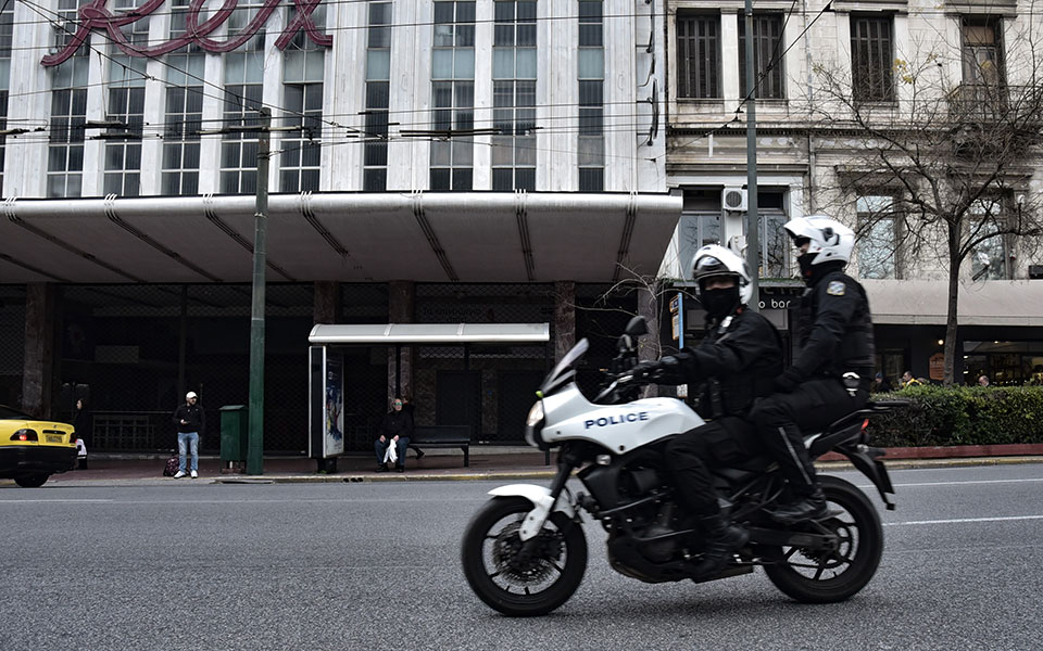 εξαρθρώθηκε-συμμορία-που-έκλεβε-ηλικ-561785488