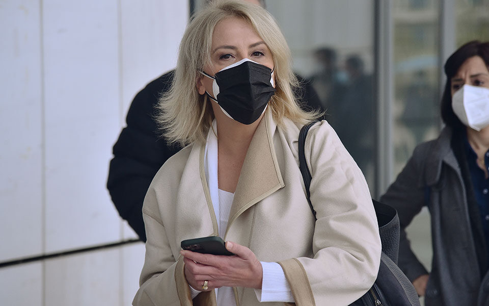 ρένα-δούρου-για-μάνδρα-οι-συνήγοροί-μο-561763501