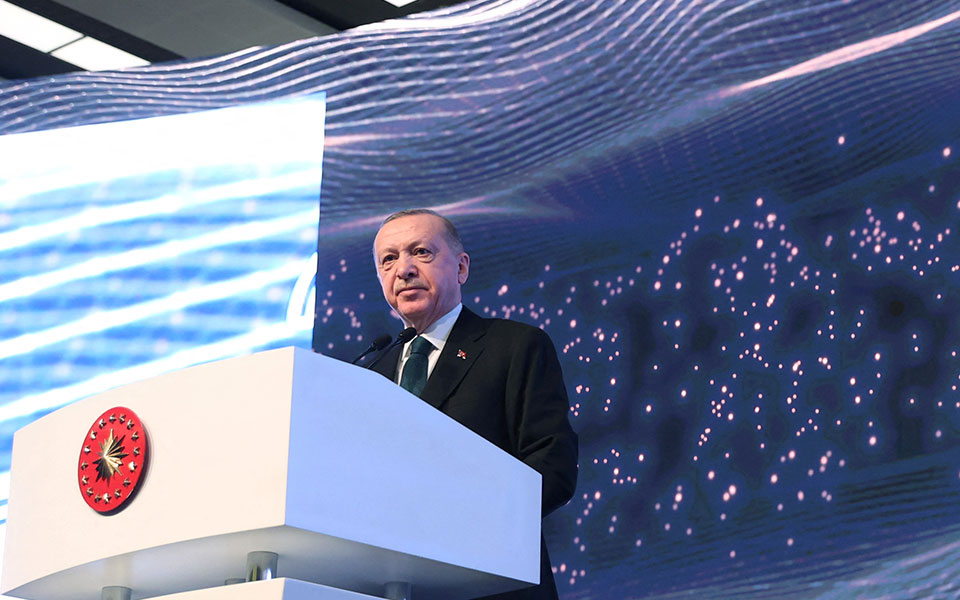 ερντογάν-σε-πούτιν-πρόταση-να-φιλοξεν-561766909