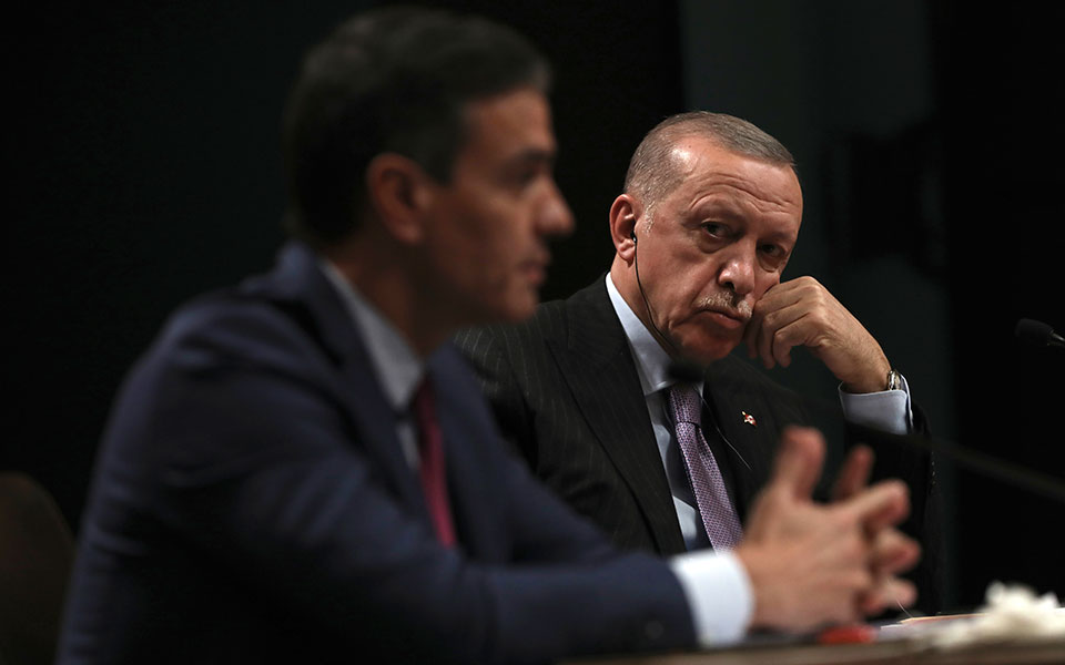 αμερικανοί-γερουσιαστές-η-τουρκία-θέ-561763588