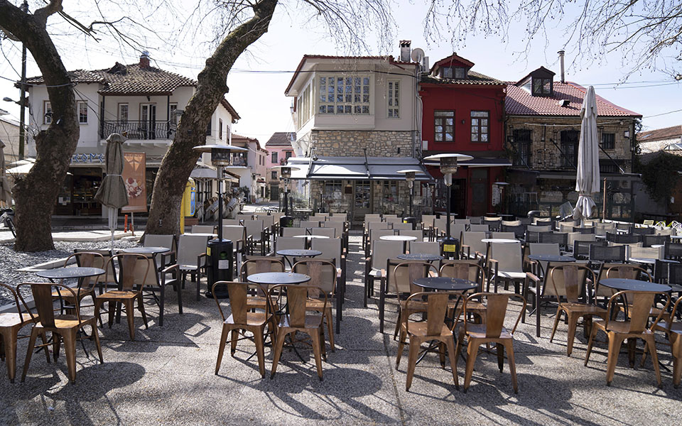 aύξηση-του-τζίρου-σε-καταλύματα-εστίασ-561770797