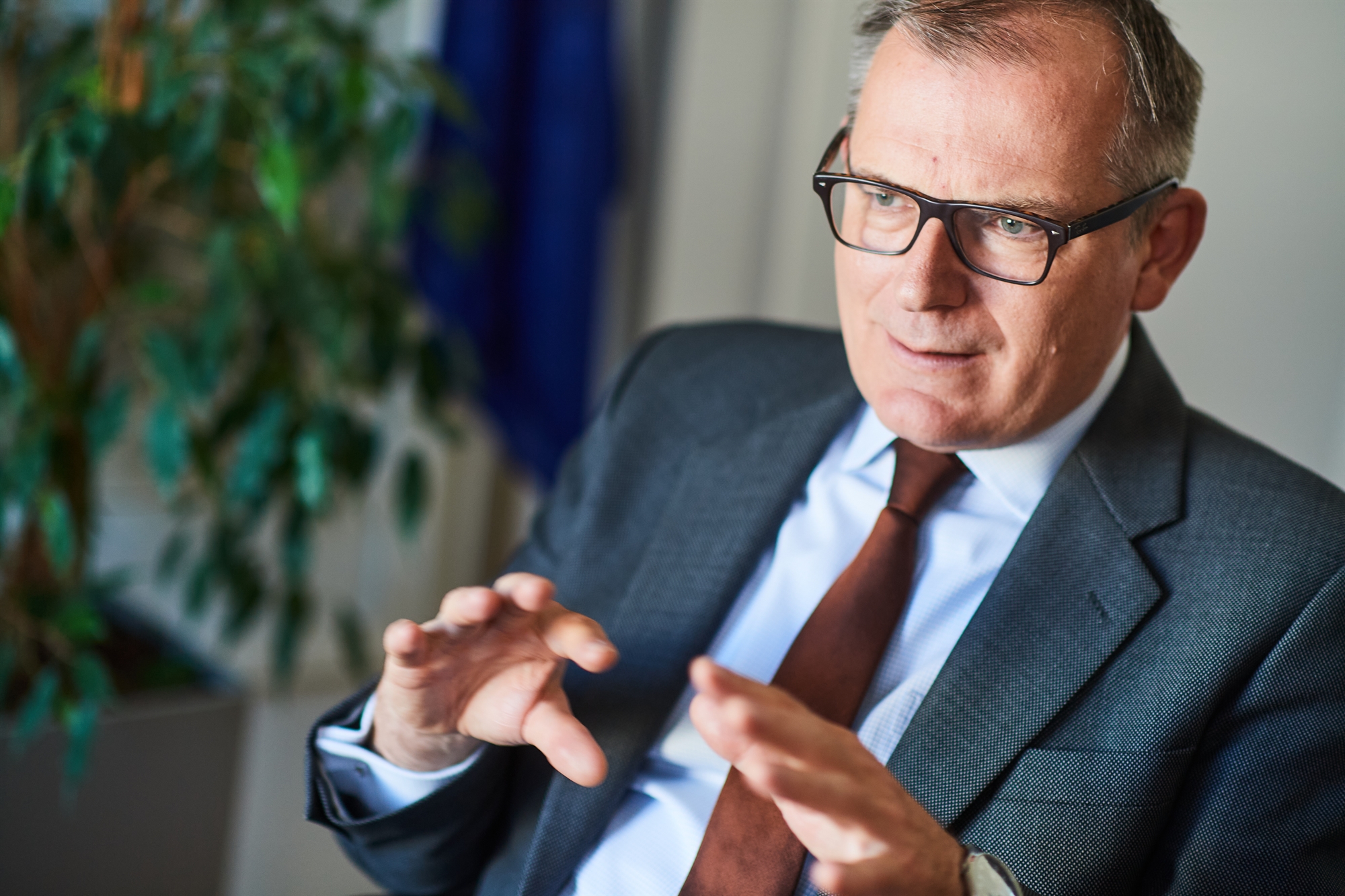 ο-γίρι-σεντίβι-στην-κ-οι-αμυντικές-δα-561758908