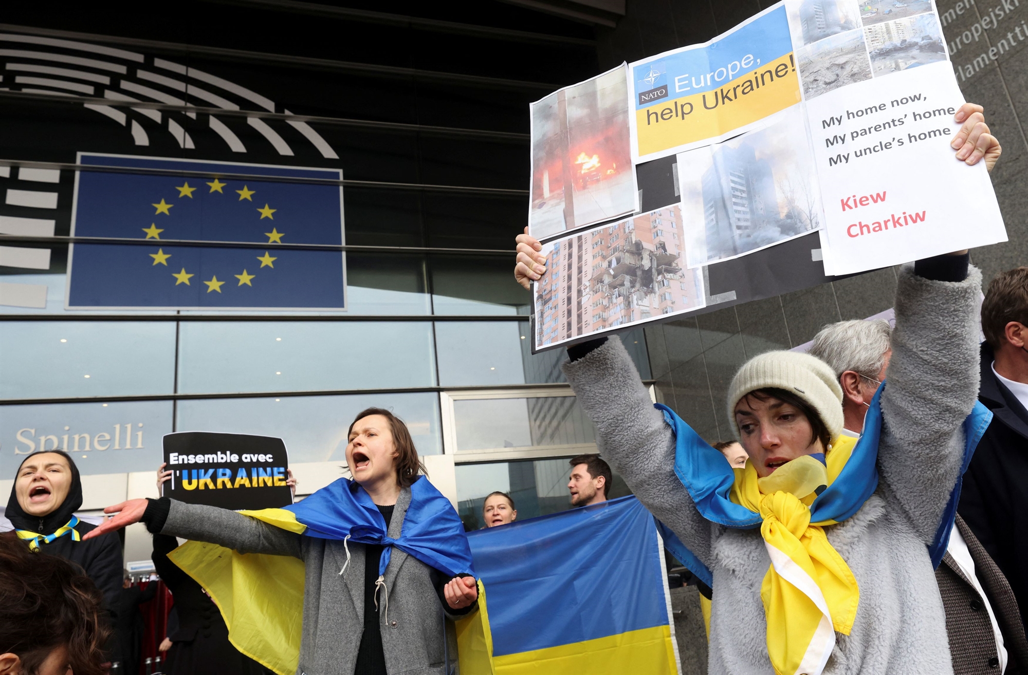 άρθρο-τίμοθι-γκάρτον-ας-στην-κ-ουκ-561751336