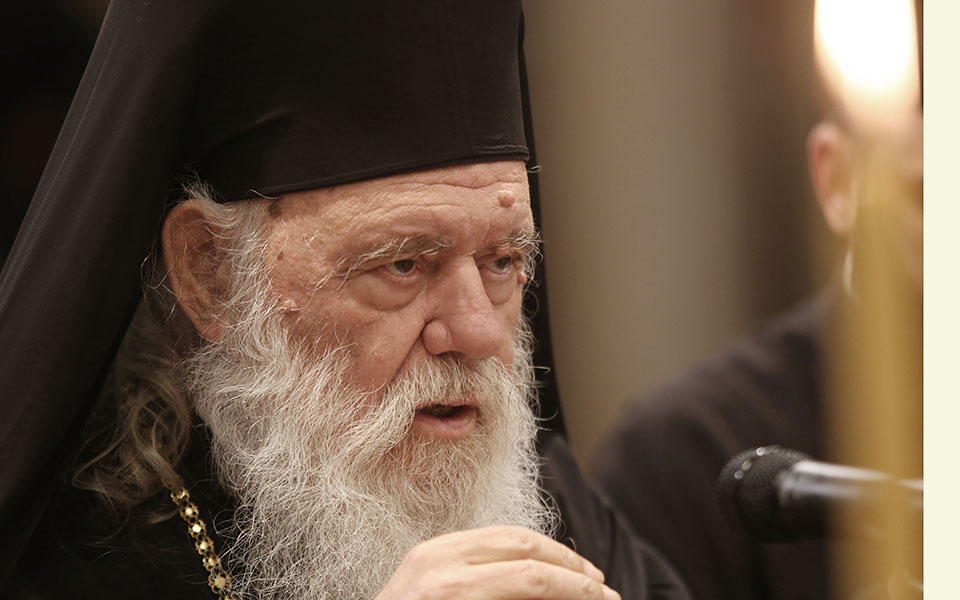 επικοινωνία-ιερώνυμου-με-τον-μητροπο-561757624