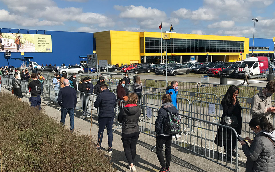 χαμός-στα-καταστήματα-ικεα-της-ρωσίας-561749488