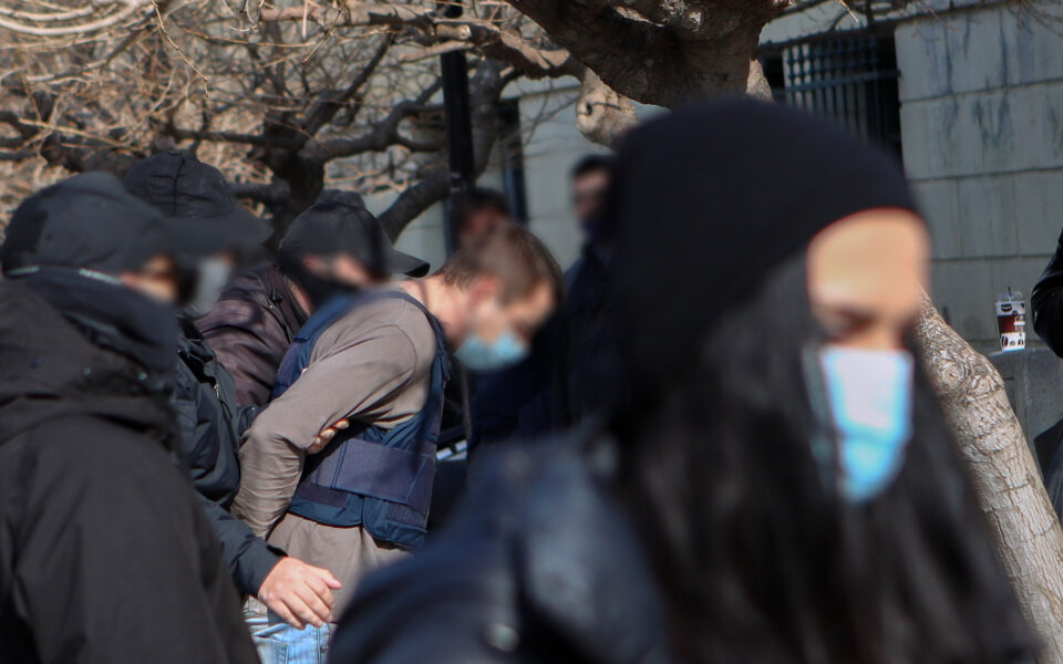 νεκρός-στο-κελί-του-ο-πολωνός-που-ομολό-561774622