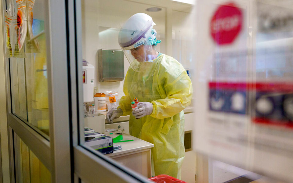 κορωνοϊός-12-997-νέα-κρούσματα-σήμερα-51-θάν-561750166