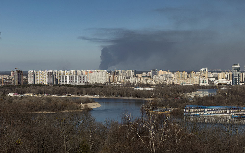 αλλο-η-καμπούλ-άλλο-το-κίεβο-561780682