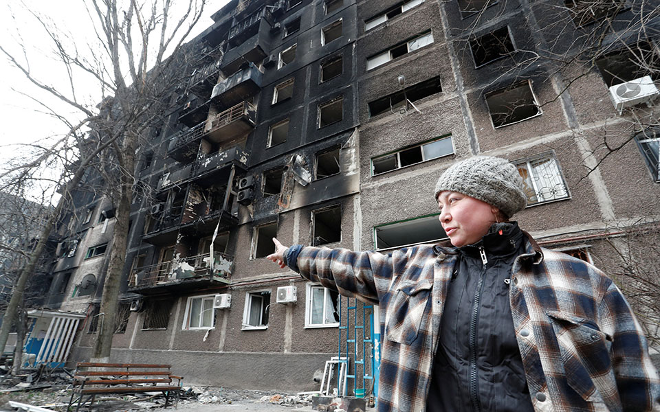 Πόλεμος στην Ουκρανία: Η ισοπέδωση της Μαριούπολης μέσα από 15 καρέ-5