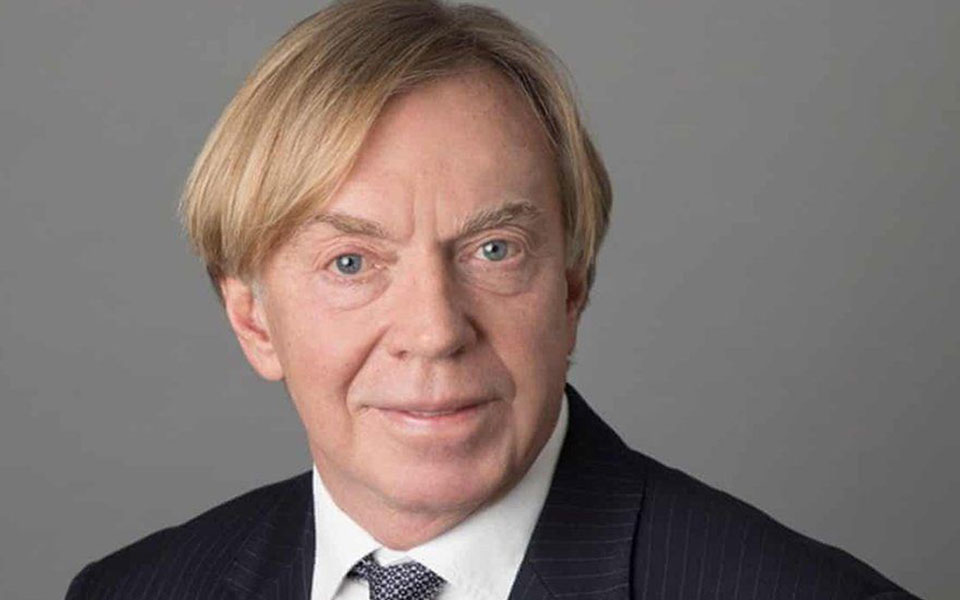 βρετανία-η-αστυνομία-διερευνά-το-θάνα-561747604