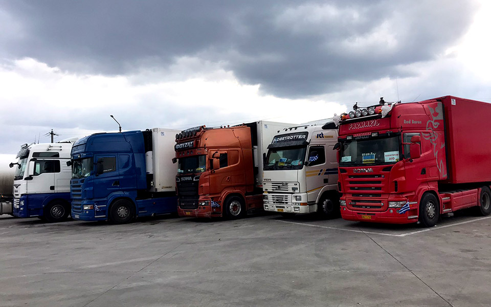 οι-7-νταλίκες-χωρητικότητας-22-τόνων-της-561763372